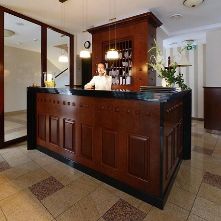 Hotel Ulubiony コストシン エクステリア 写真
