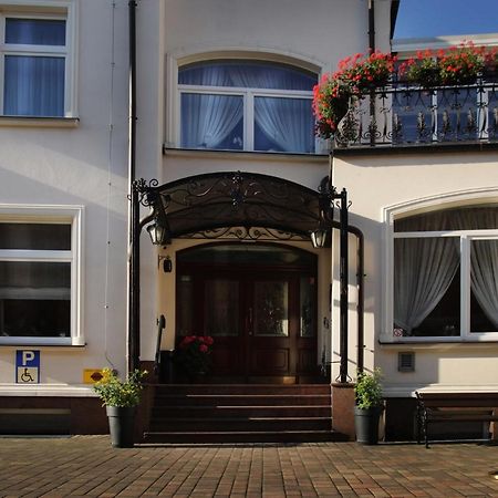 Hotel Ulubiony コストシン エクステリア 写真