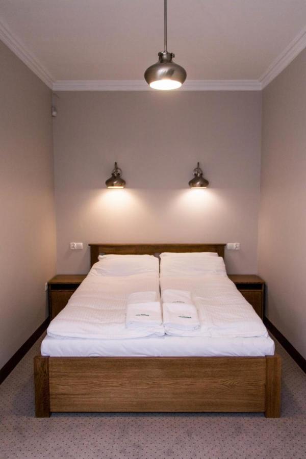 Hotel Ulubiony コストシン エクステリア 写真