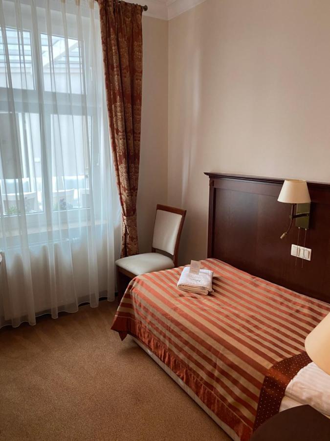 Hotel Ulubiony コストシン エクステリア 写真